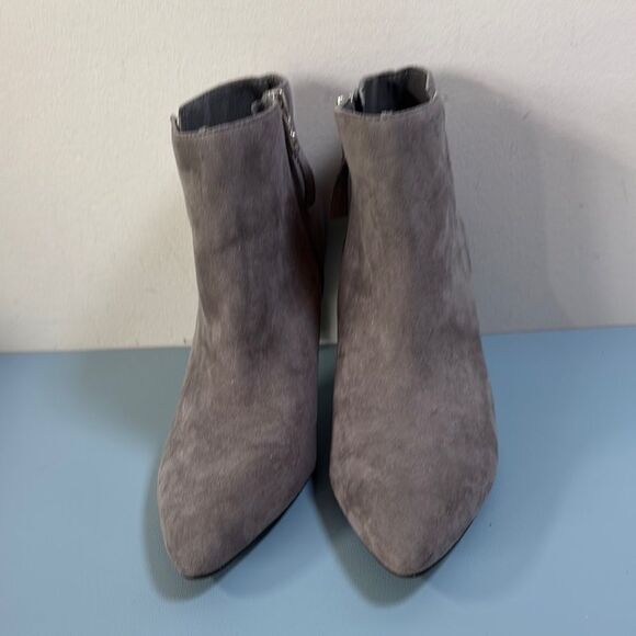 Sam & Libby Gray Suede Ankle Boots Size 9 - Picture 4 of 9